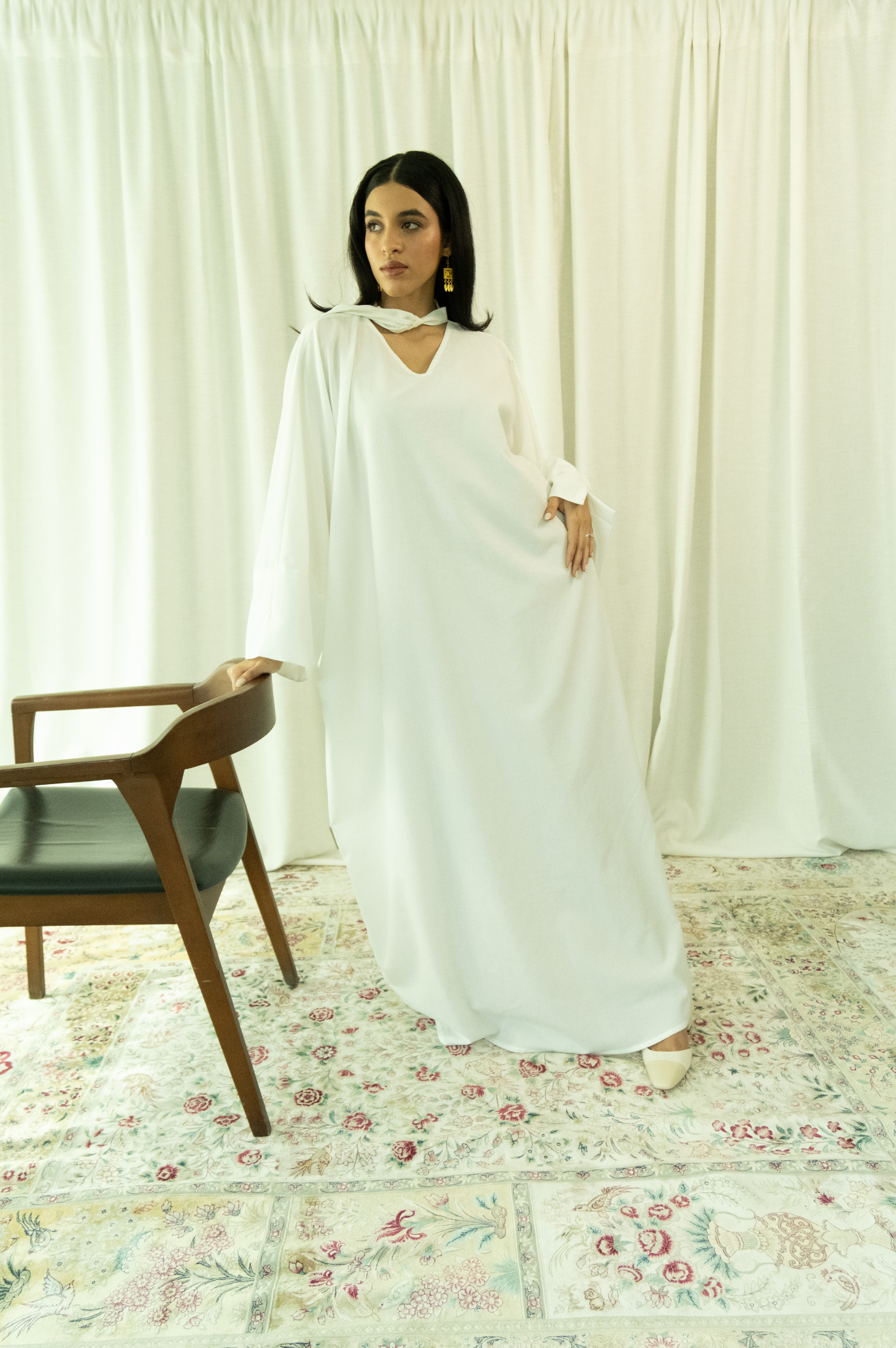 Noor kaftan in pearl