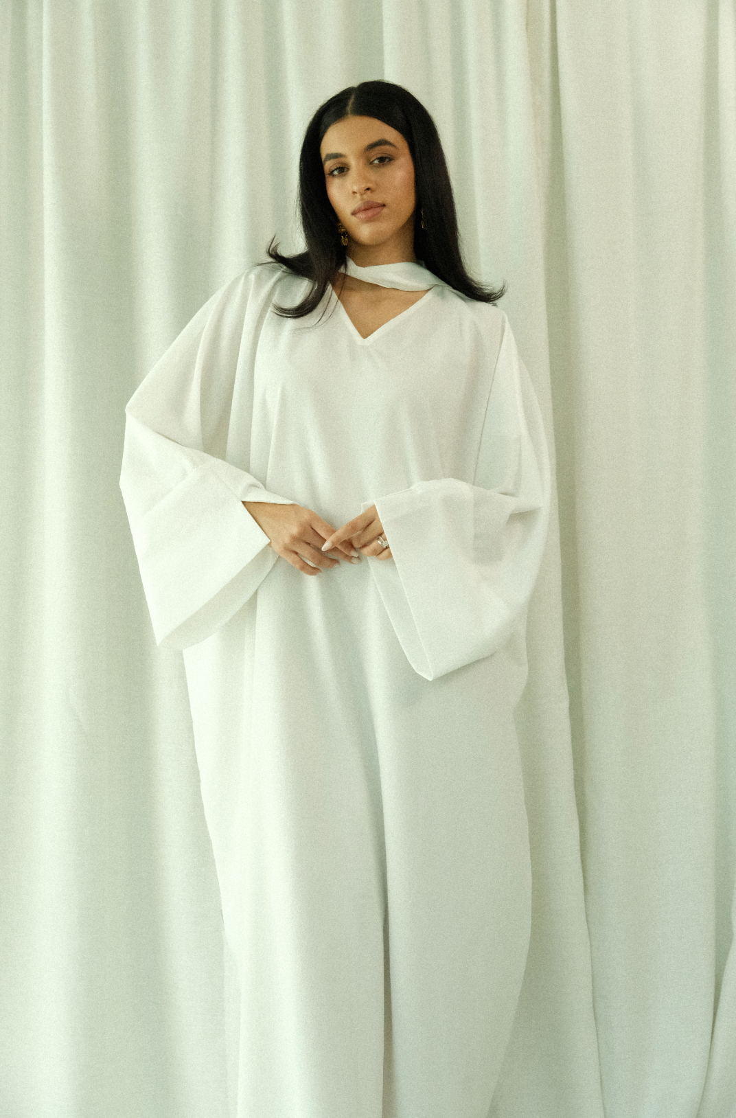 Noor kaftan in pearl