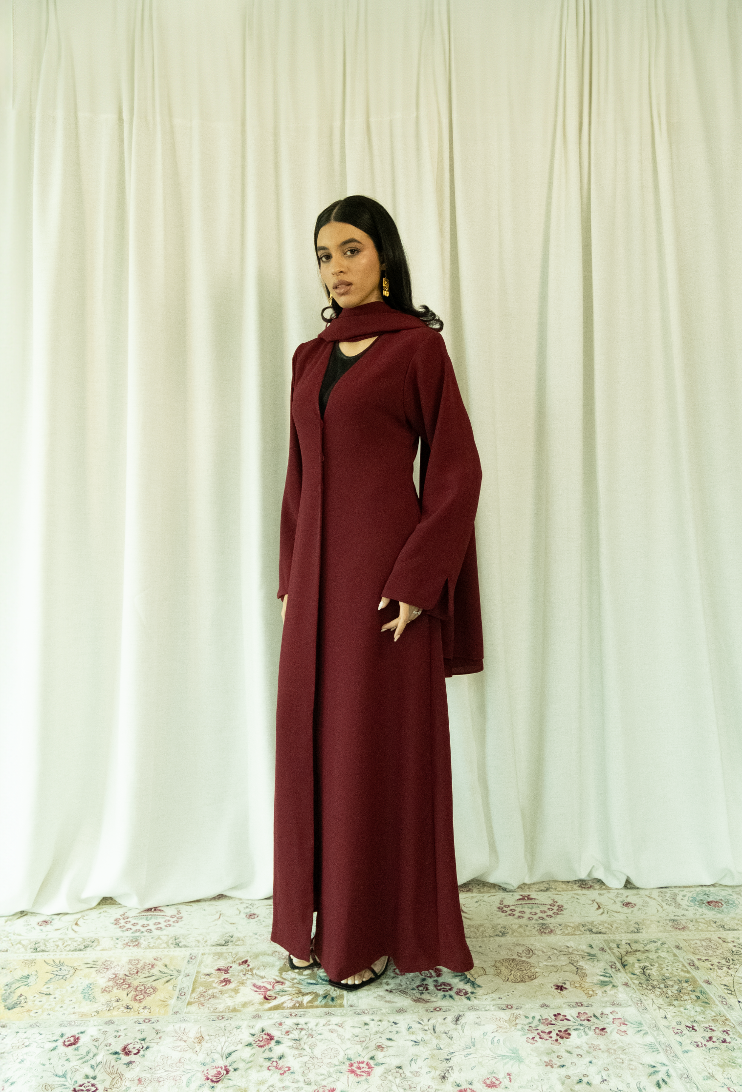 Dahlia abaya