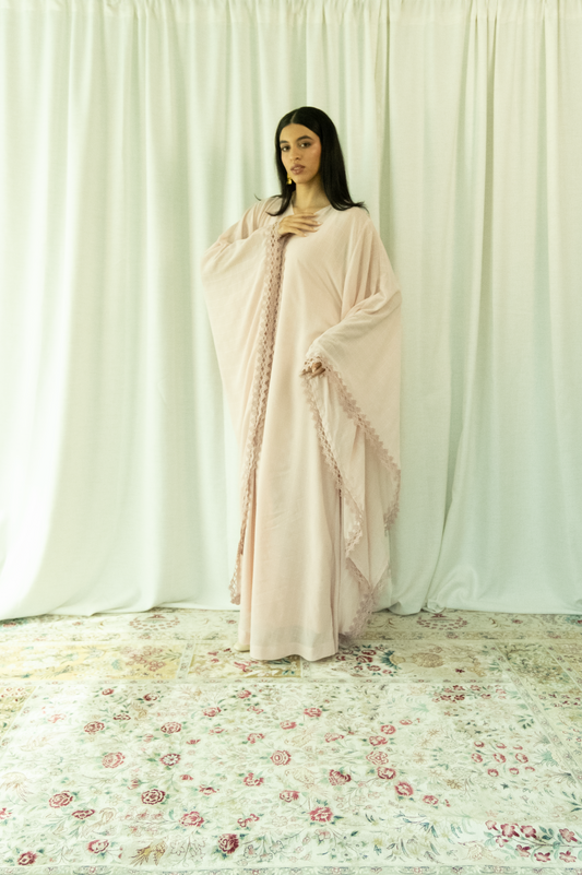 Kiki thobe in fawn